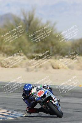 media/Dec-07-2025-CVMA (Sun) [[3e7d2de5dc]]/Race 7-Formula Lightweight Twins Shootout/